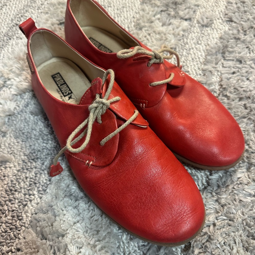 PIKOLINOS Red Leather Flats